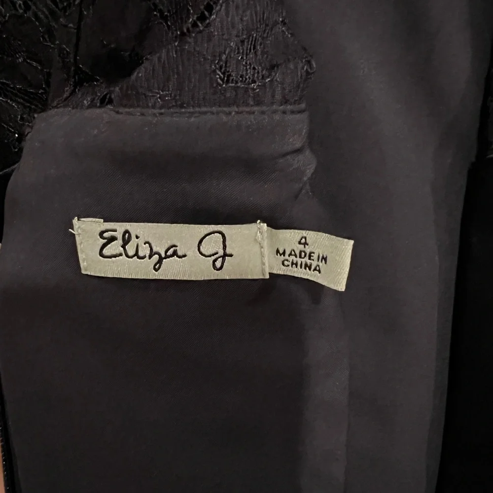 Eliza J Navy Blue Satin and Lace Cocktail Dress SZ 4 - Picture 3 of 7